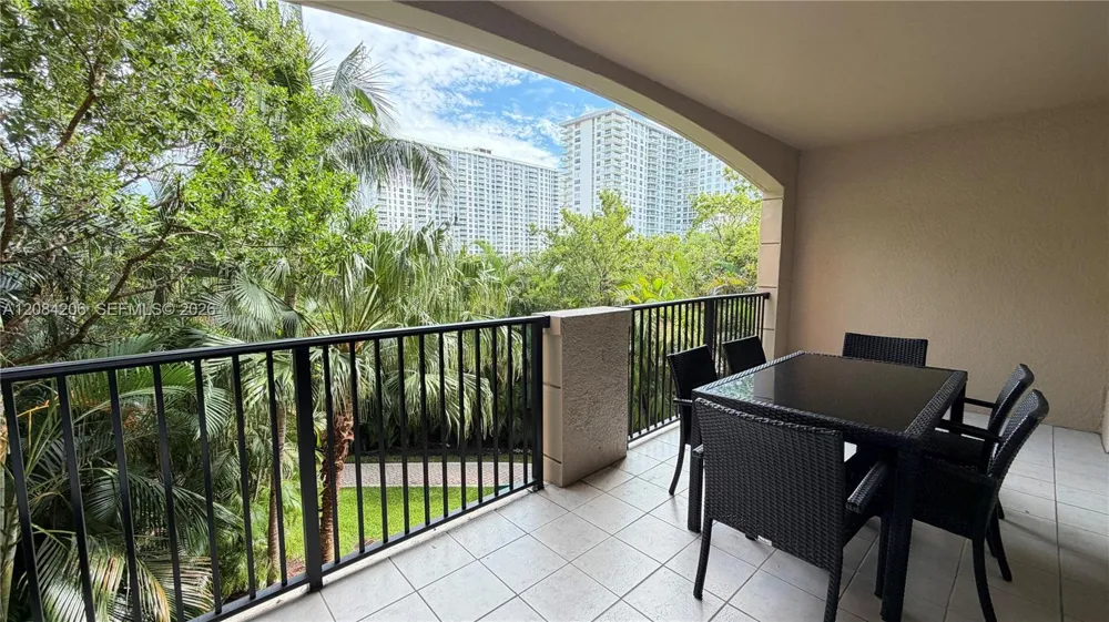 17150 Bay Rd #2314 Sunny Isles Beach, FL 33160