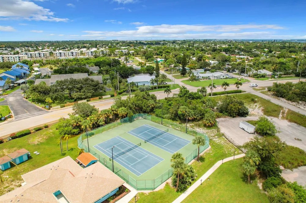 1551 NE 13th Terrace #A16 Jensen Beach, FL 34957