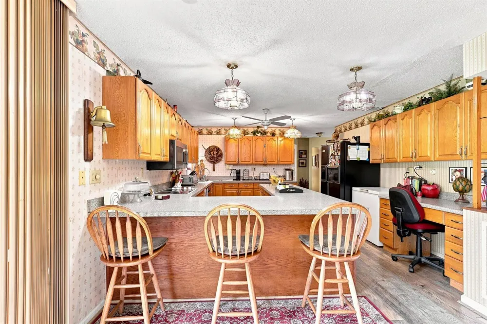 12871 COMPTON ROAD 