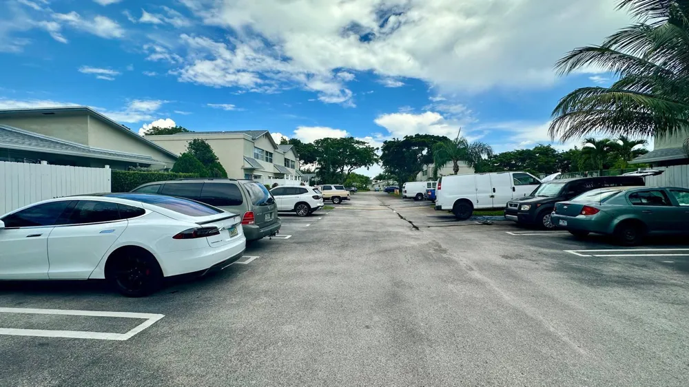 3000 NW 5th Terrace #107 Pompano Beach, FL 33064