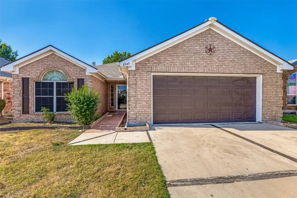 4545 Grainland Court Fort Worth, TX 76179