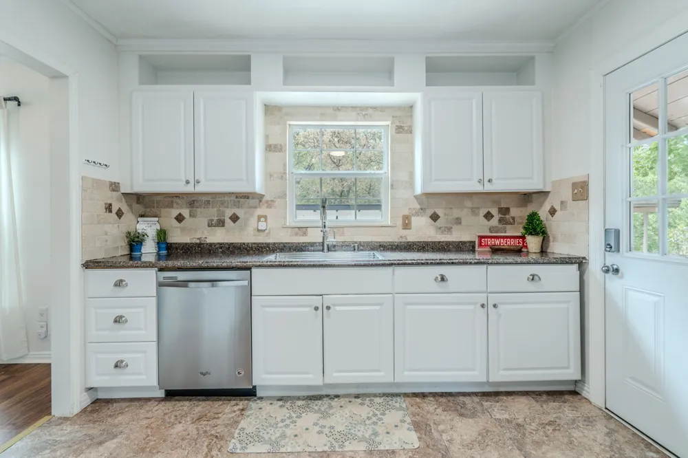 403 Norton Street Weatherford, TX 76086