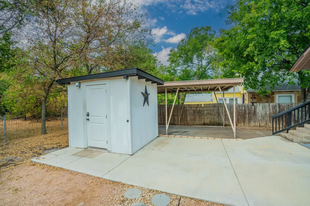 403 Norton Street Weatherford, TX 76086