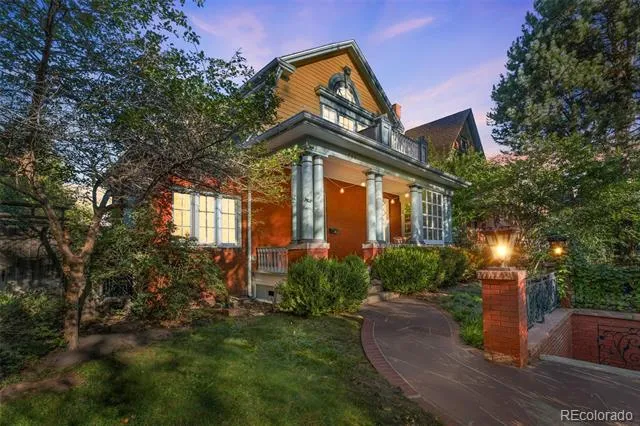 725 Downing Street Denver, CO 80218