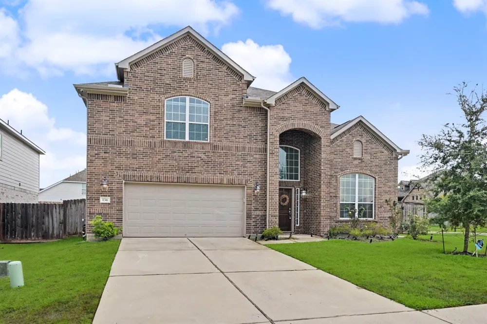 134 Dina Lane Montgomery, TX 77356