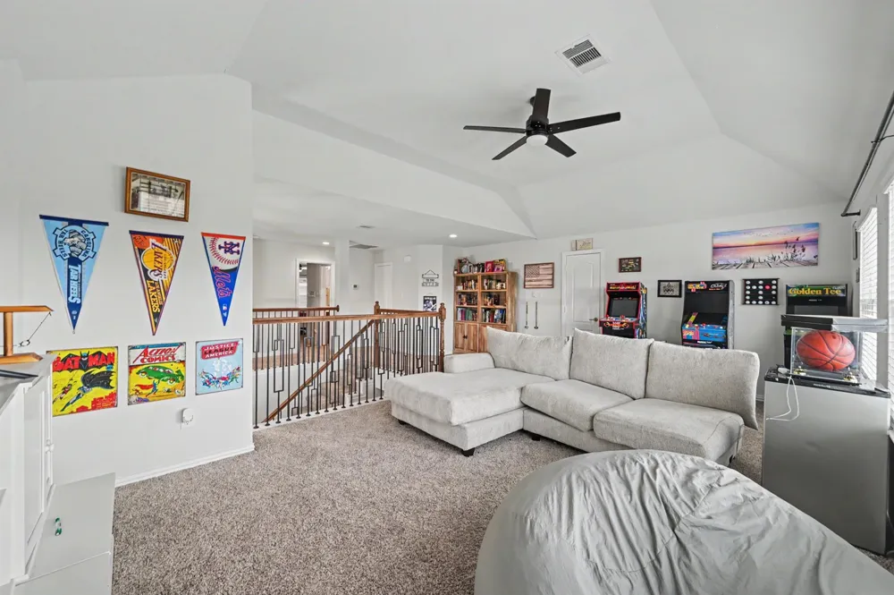 134 Dina Lane Montgomery, TX 77356