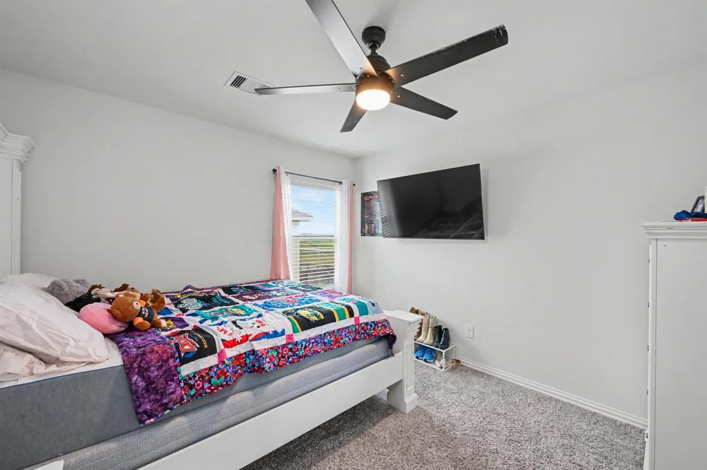 134 Dina Lane Montgomery, TX 77356