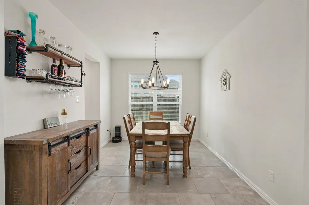 134 Dina Lane Montgomery, TX 77356