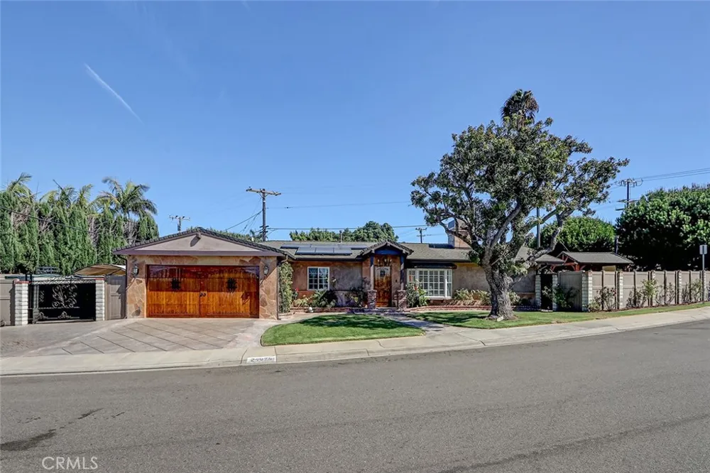 24474 Winlock Torrance, CA 90505