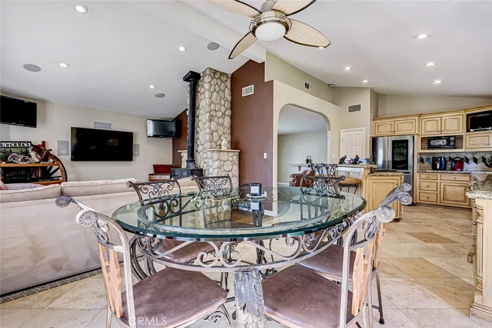 24474 Winlock Torrance, CA 90505