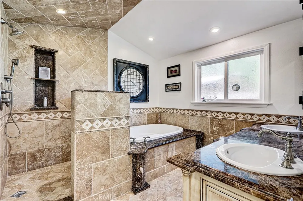 24474 Winlock Torrance, CA 90505