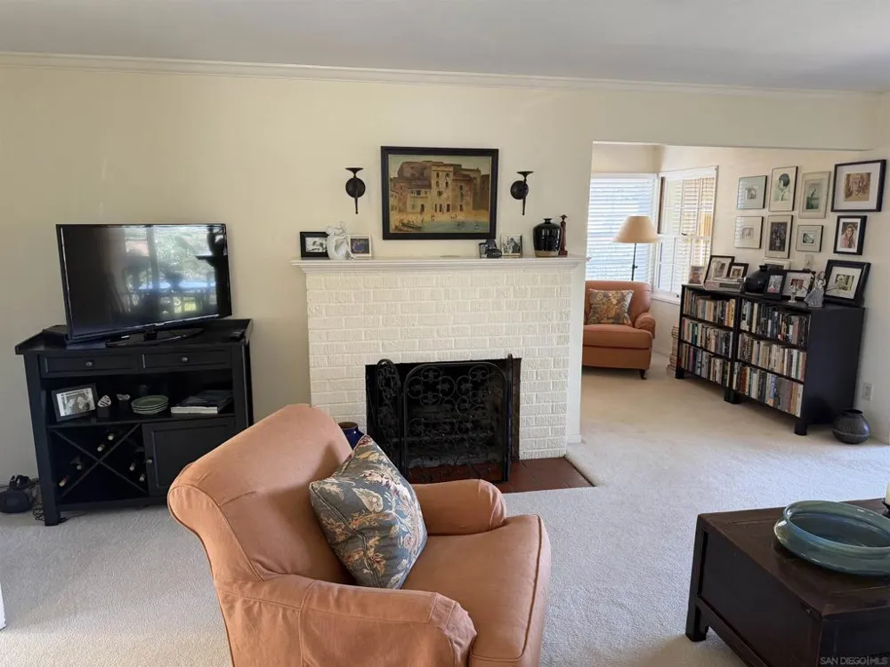 4010 Hempstead Circle San Diego, CA 92116