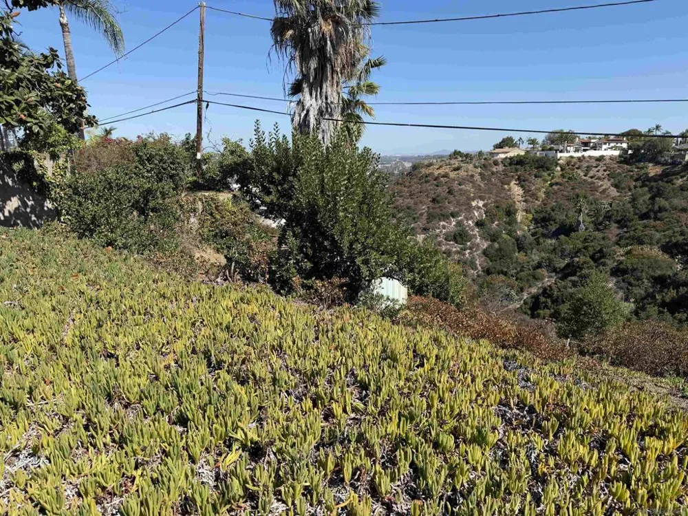 4010 Hempstead Circle San Diego, CA 92116