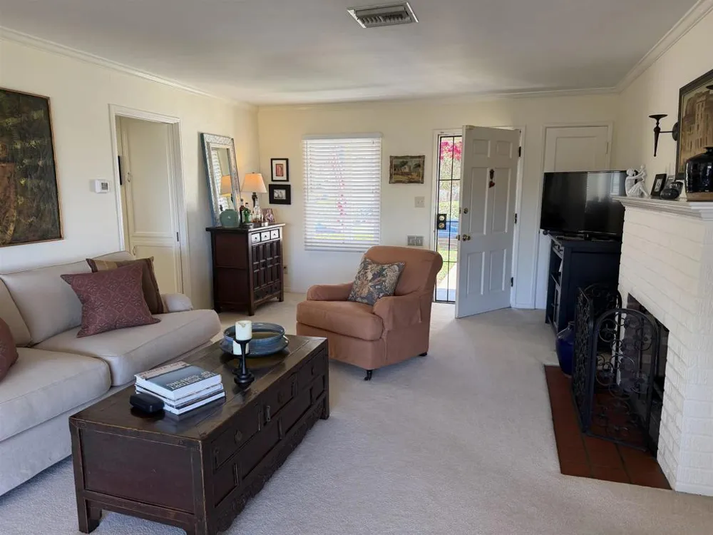 4010 Hempstead Circle San Diego, CA 92116