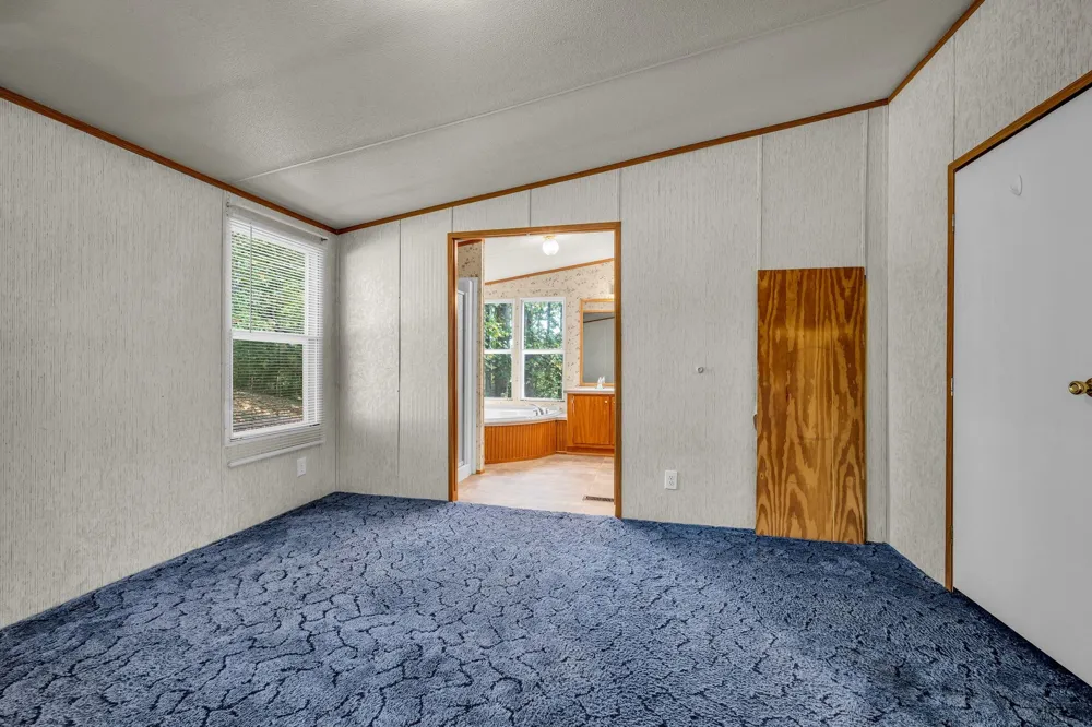 1066 Paula Ln Pegram, TN 37143