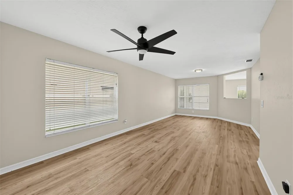 7026 MONTAUK POINT CROSSING Bradenton, FL 34212