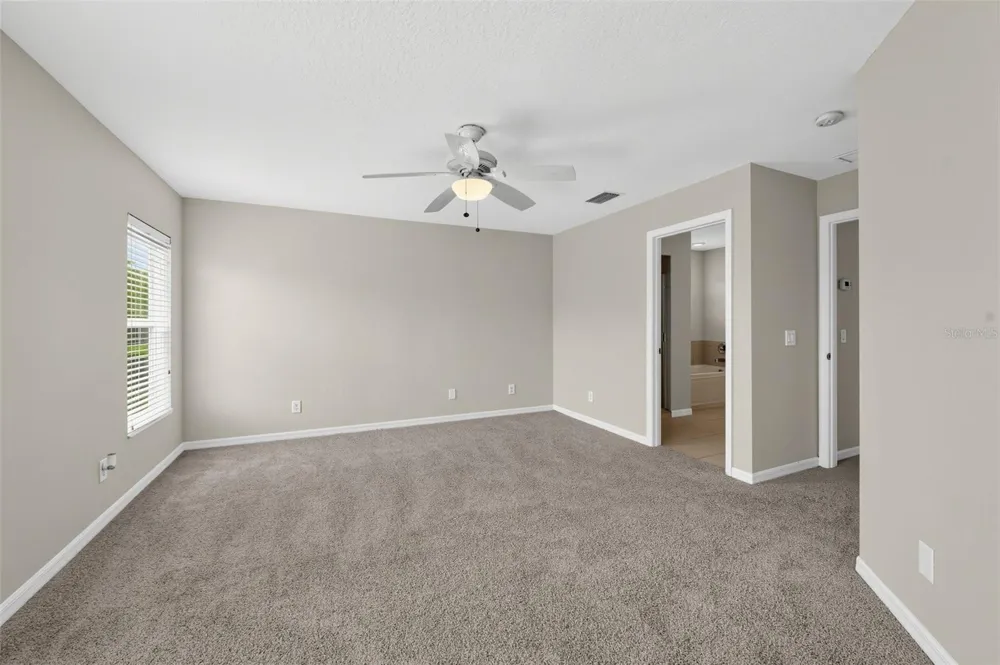 7026 MONTAUK POINT CROSSING Bradenton, FL 34212