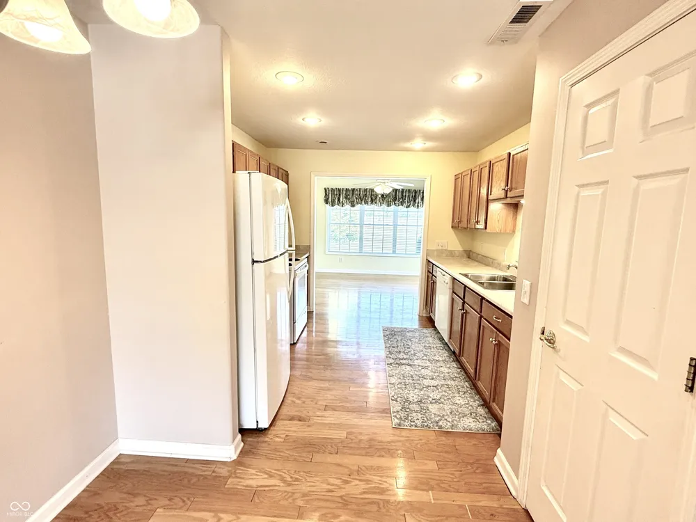 1059 Hilltop Commons Boulevard Whiteland, IN 46184