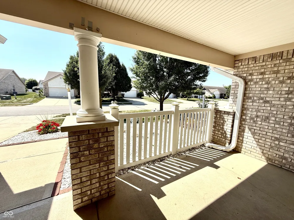 1059 Hilltop Commons Boulevard Whiteland, IN 46184