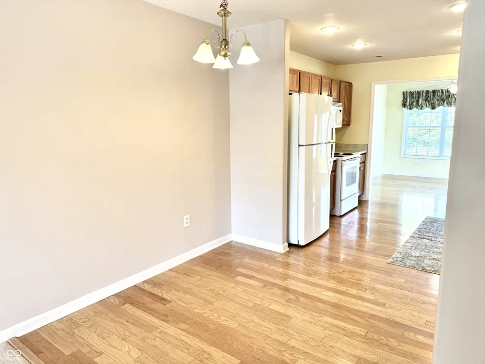 1059 Hilltop Commons Boulevard Whiteland, IN 46184
