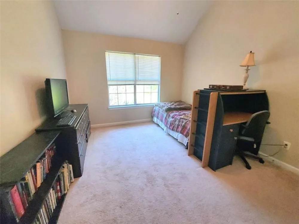 2737 Crestworth Lane Buford, GA 30519