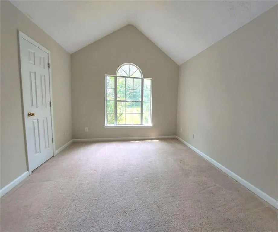 2737 Crestworth Lane Buford, GA 30519