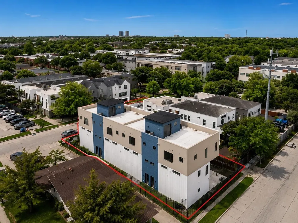 1311 Madrigal Parkway Dallas, TX 75206