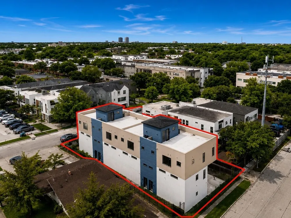 1311 Madrigal Parkway Dallas, TX 75206