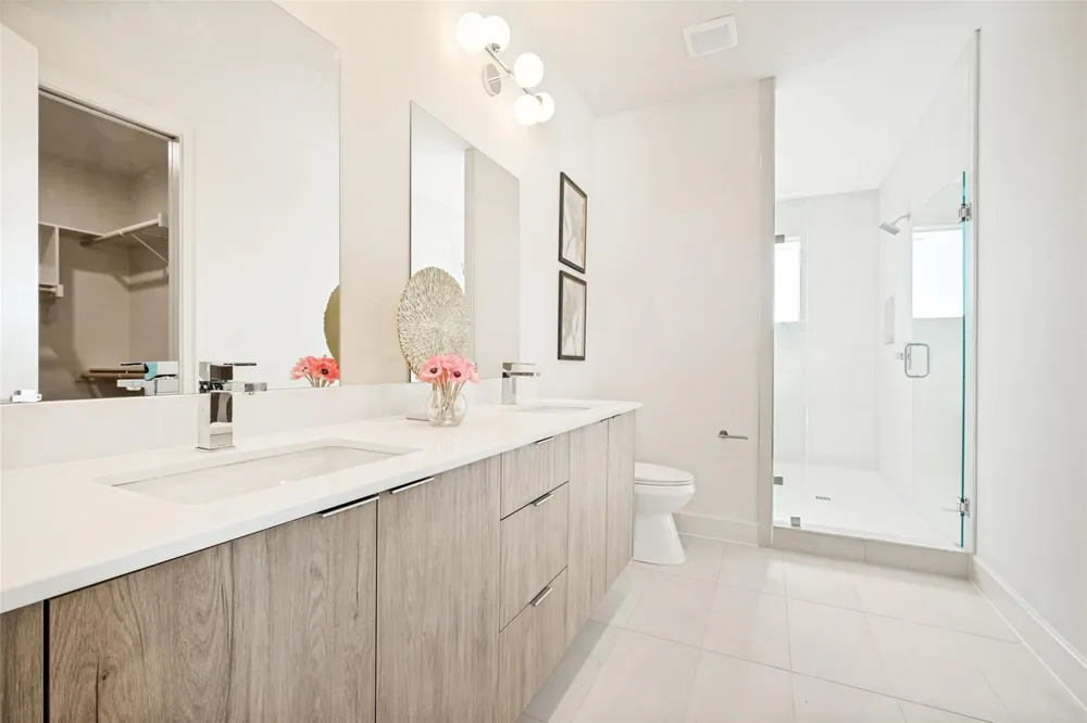 1311 Madrigal Parkway Dallas, TX 75206