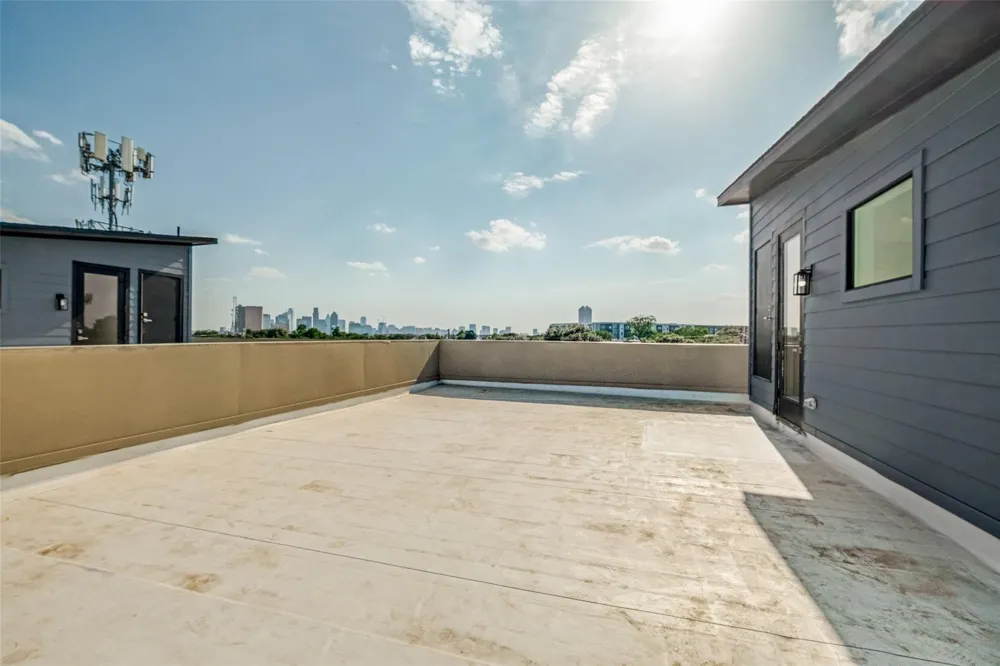 1311 Madrigal Parkway Dallas, TX 75206
