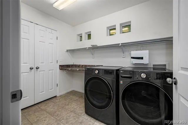 5012 Ridgewood Drive Johnstown, CO 80534