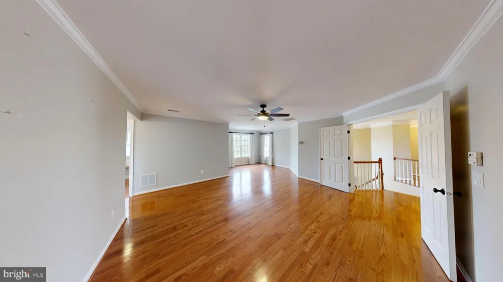 43799 ABBOTT PLACE Ashburn, VA 20147