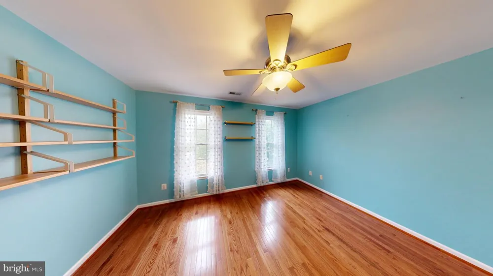 43799 ABBOTT PLACE Ashburn, VA 20147