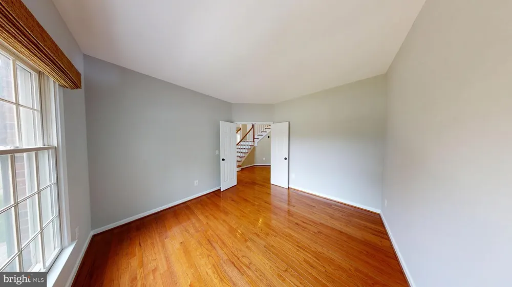 43799 ABBOTT PLACE Ashburn, VA 20147