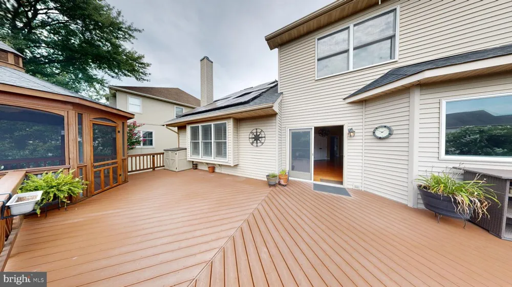 43799 ABBOTT PLACE Ashburn, VA 20147