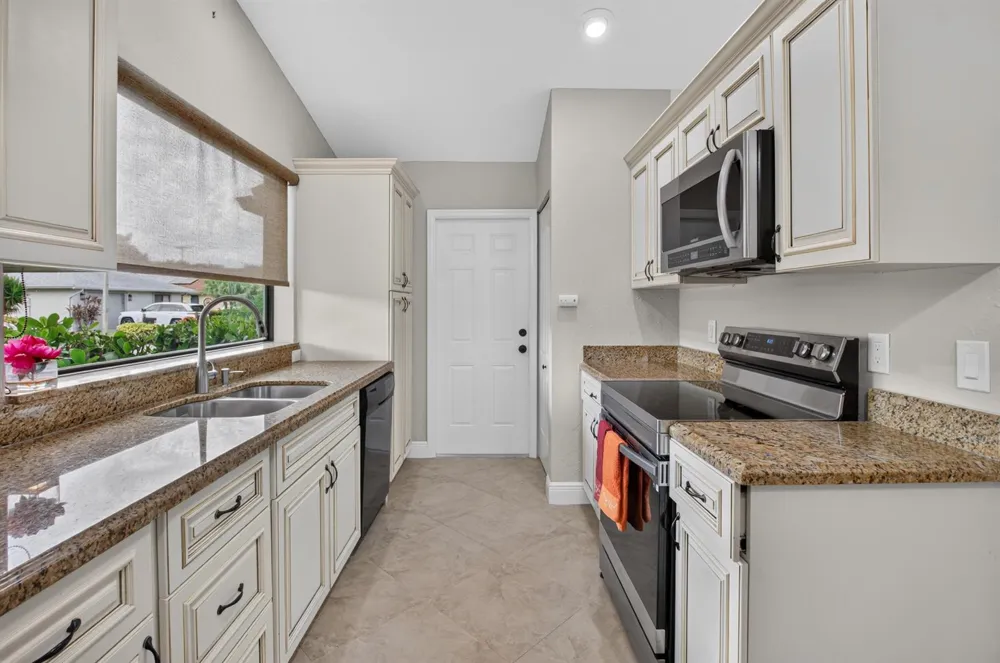 3180 NW 13th Street Delray Beach, FL 33445