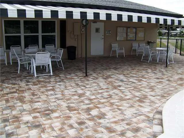 892 HIGH POINT BOULEVARD #B Delray Beach, FL 33445