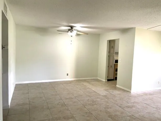 892 HIGH POINT BOULEVARD #B Delray Beach, FL 33445