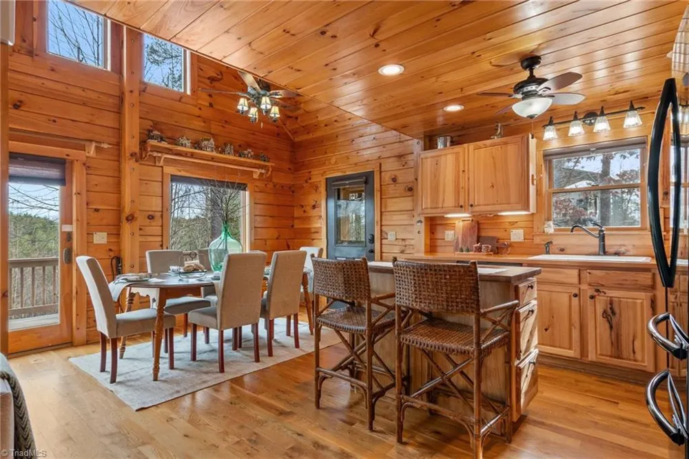 2257 Quiet Creek Lane Lenoir, NC 28645