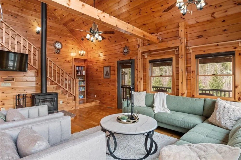 2257 Quiet Creek Lane Lenoir, NC 28645