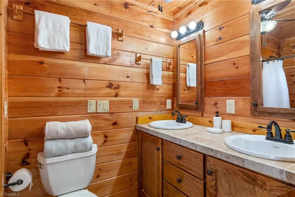 2257 Quiet Creek Lane Lenoir, NC 28645