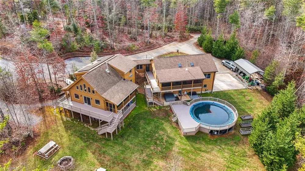 2257 Quiet Creek Lane Lenoir, NC 28645