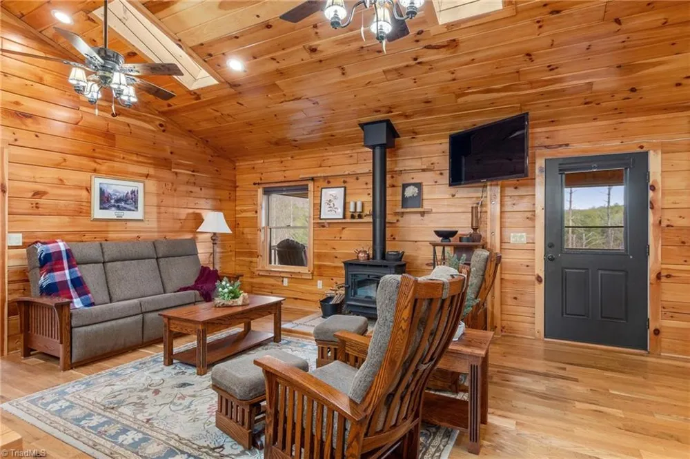 2257 Quiet Creek Lane Lenoir, NC 28645