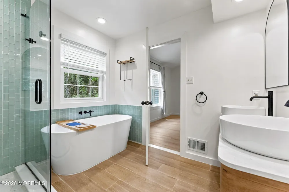 318 Balsam Court Howell, NJ 07731