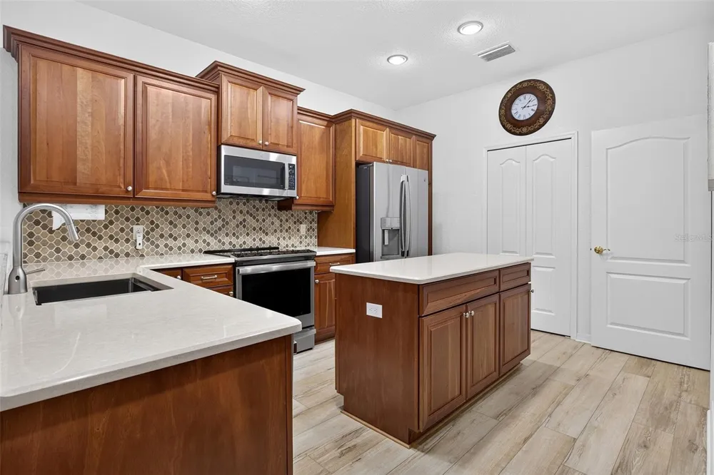 24504 BUCKINGHAM WAY Port Charlotte, FL 33980