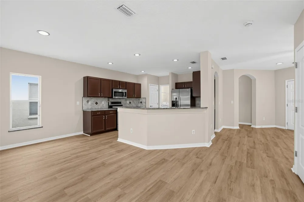 7876 CARRIAGE POINTE DRIVE Gibsonton, FL 33534