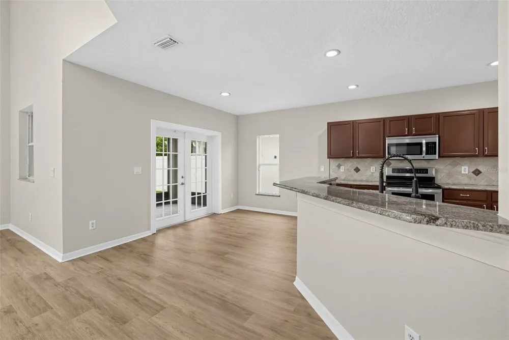 7876 CARRIAGE POINTE DRIVE Gibsonton, FL 33534