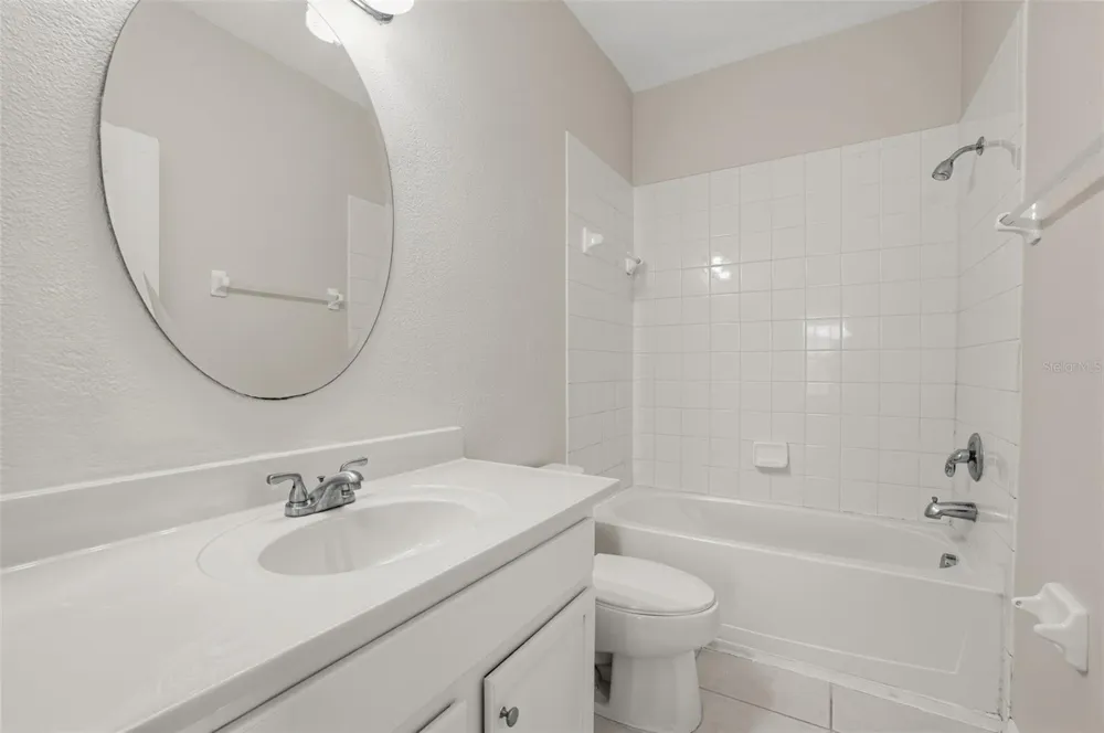 7876 CARRIAGE POINTE DRIVE Gibsonton, FL 33534