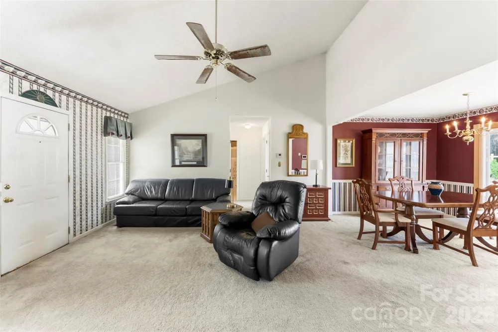 108 Shade Tree Court Gastonia, NC 28056