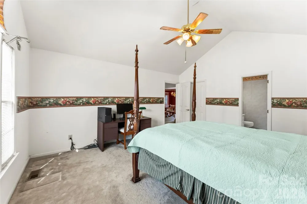 108 Shade Tree Court Gastonia, NC 28056